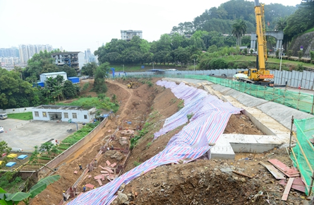 白云路停車場加快建設