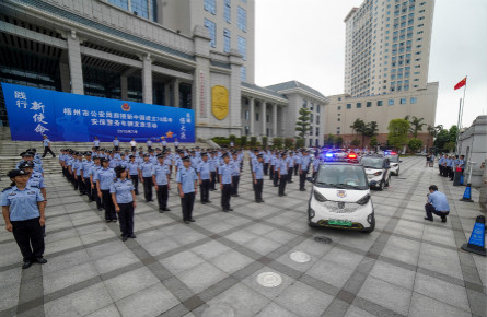 43輛新能源警務用車“上崗”