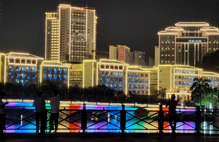 雨后賞紅嶺夜景