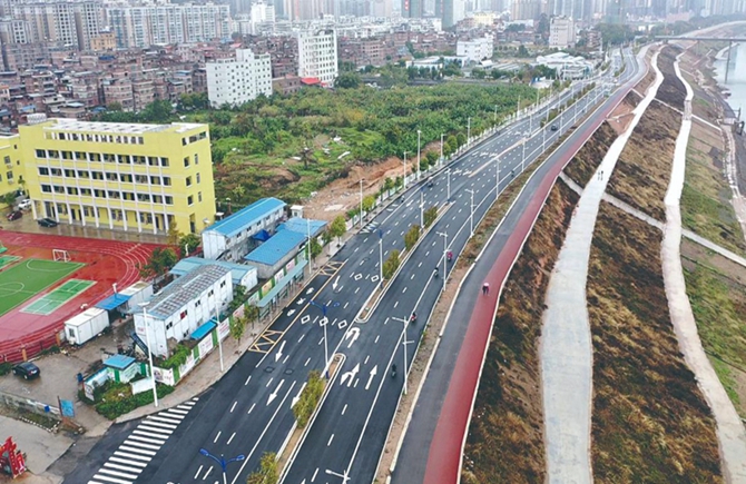 道路配套 日趨完善